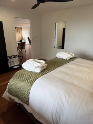 Smokey-Cape-Retreat_bedroom2