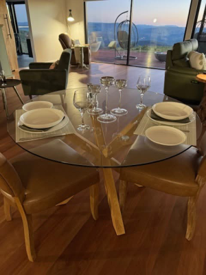 Smokey-Cape-Retreat_dining